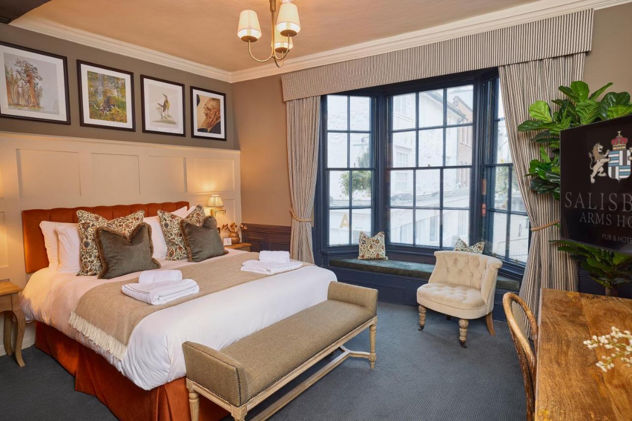 Salisbury Arms Hotel Hertford Exterior foto